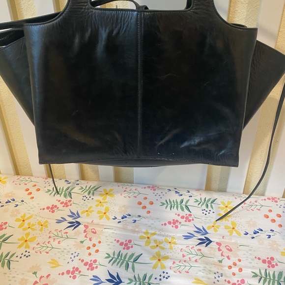 Authentic black celine bag - Picture 2 of 4